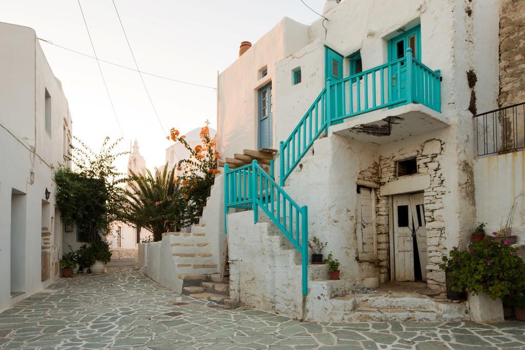 Castro Hotel Folegandros Island ภายนอก รูปภาพ