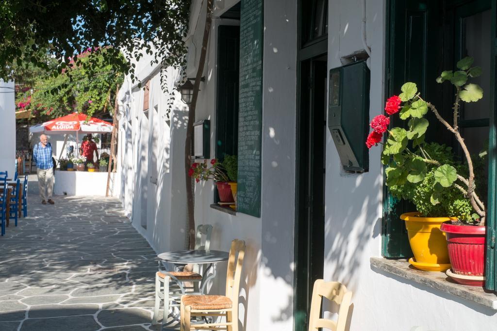 Castro Hotel Folegandros Island ภายนอก รูปภาพ