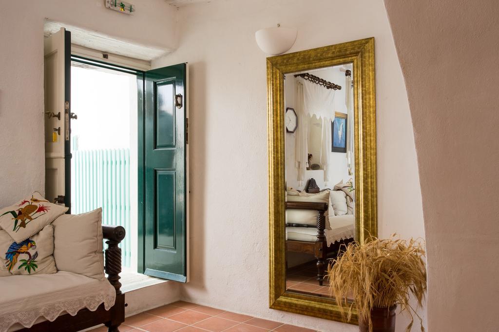 Castro Hotel Folegandros Island ภายนอก รูปภาพ