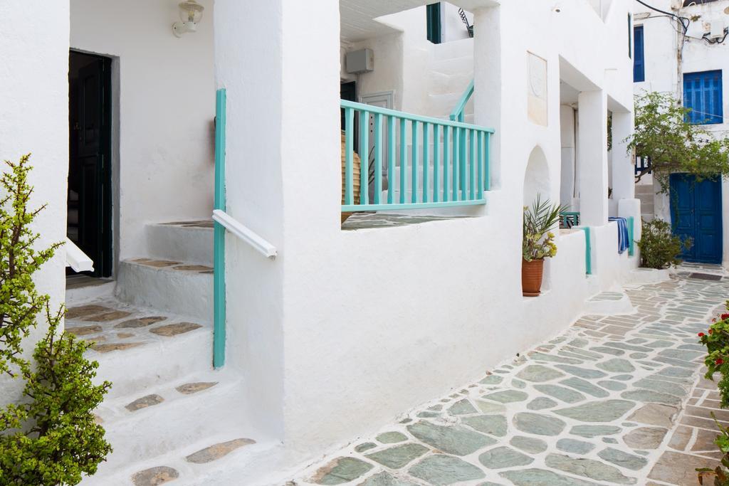 Castro Hotel Folegandros Island ภายนอก รูปภาพ